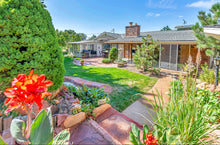 Load image into Gallery viewer, 2) PRO Bundle: Photography, Virtual Tour and Floor Plan